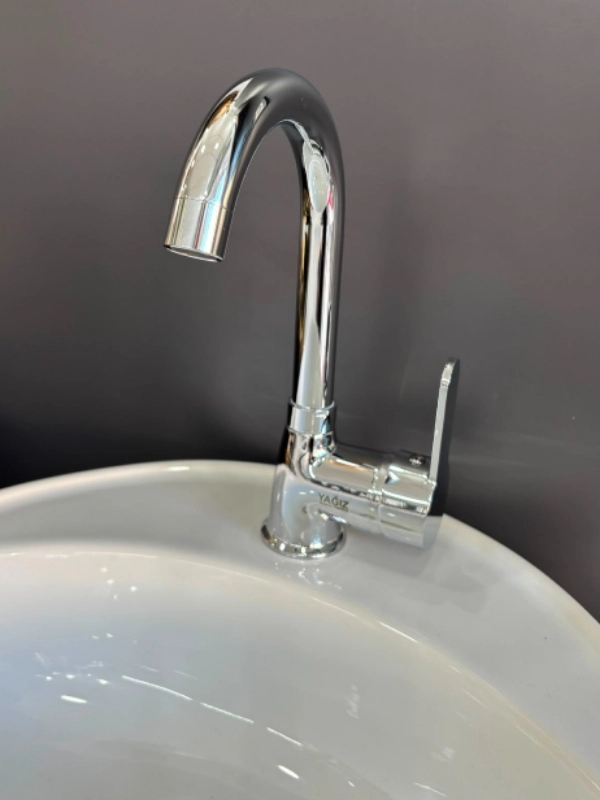 Gümüş Lavabo Bataryası 360° Döner Borulu Pirinç Gövde