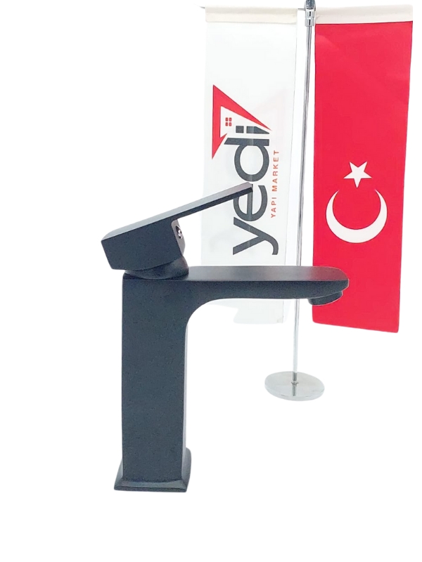 Siyah Kare Model Sabit Lavabo Bataryası 