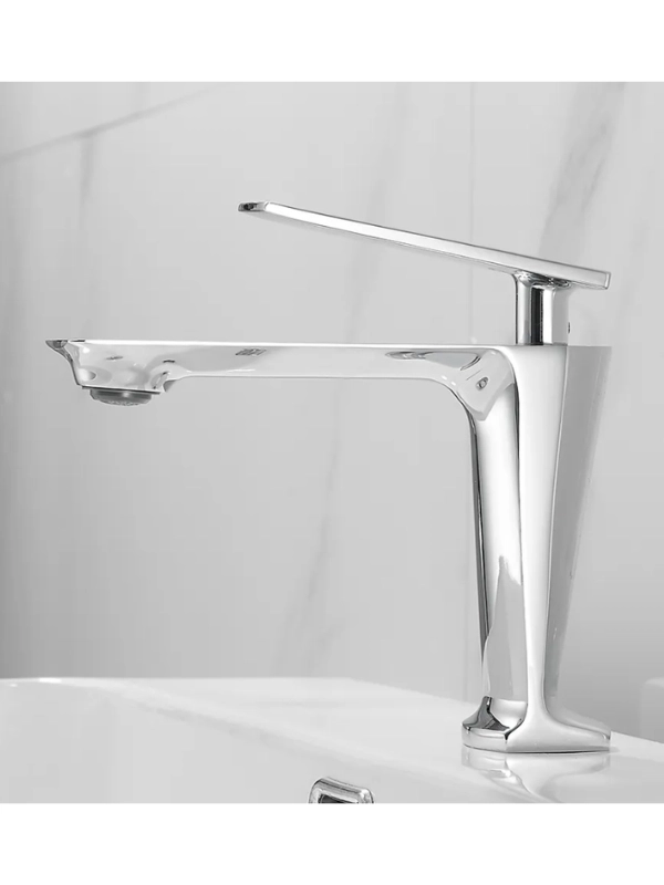 Lüks Tasarım Lavabo Bataryası Gümüş