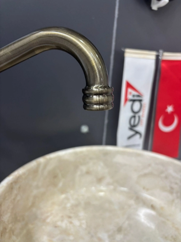 Antik Rustik Mutfak Evye Bataryası Pirinç Gövde